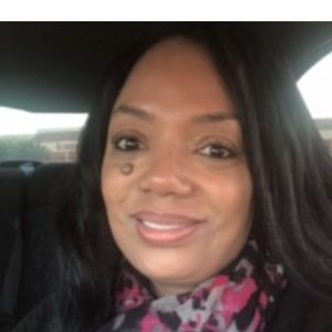 Meet your Posher, Charlotte